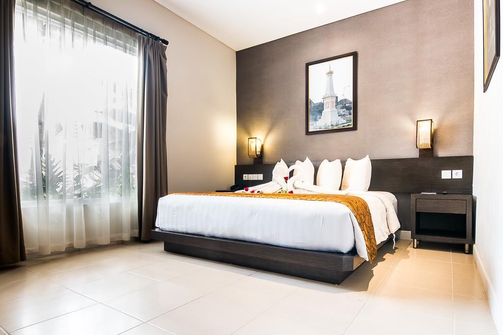Tasneem Hotel Malioboro Yogyakarta Exterior photo