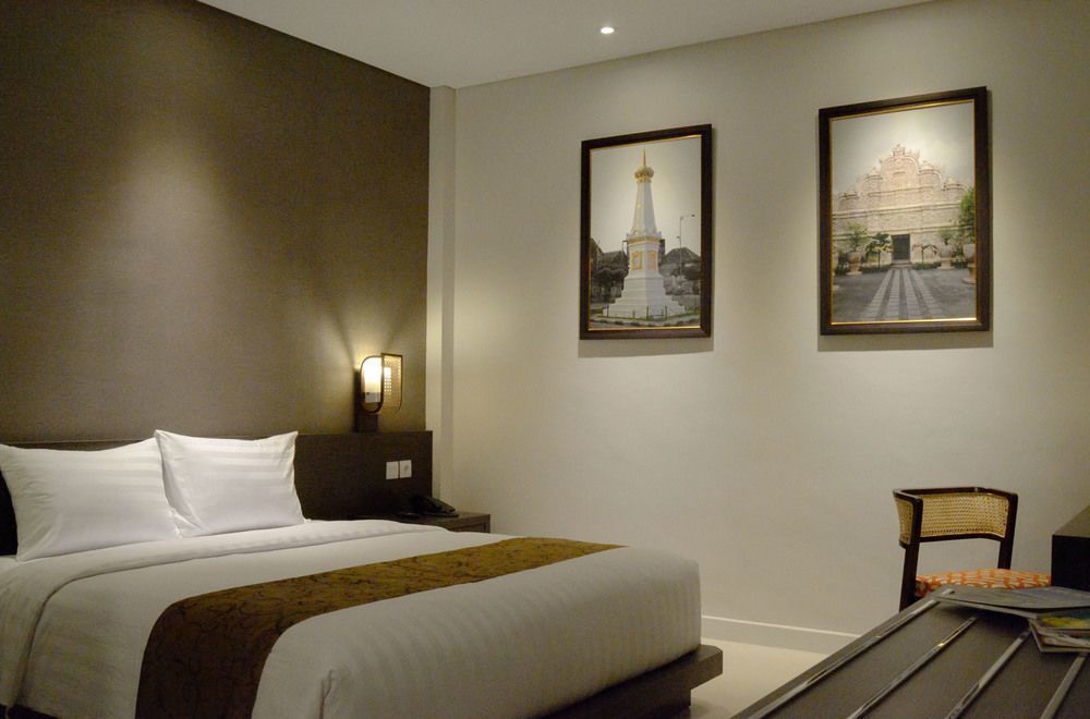 Tasneem Hotel Malioboro Yogyakarta Exterior photo